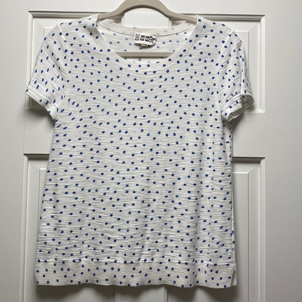 Loft Short Sleeve polka dot top - size S